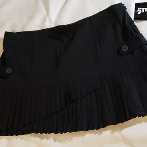 NWT, Black Short skirt